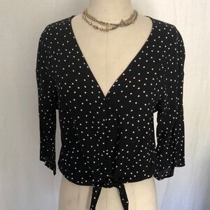 Mine blouse black and whit polka dot v neck w waist tie size M